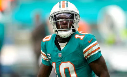 Tyreek Hill regresó a los entrenamientos con Dolphins y estará en el duelo crucial ante Bills