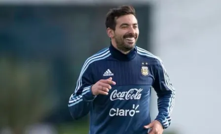 Hijo de Ezequiel Lavezzi desmiente hospitalización por sobredosis de su padre