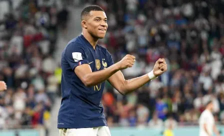 Mamá de Mbappé habló sobre su renovación en PSG en el 2022