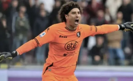 Guillermo Ochoa vuelve a la titularidad con Salernitana tras superar su lesión