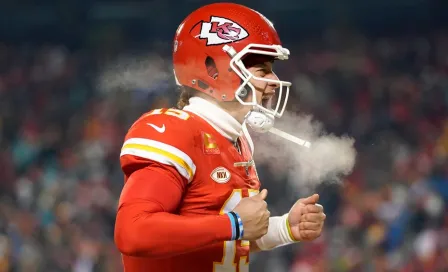 Mahomes será visitante por 1ra vez; enfrenta en playoffs a Buffalo