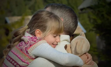 Día Internacional del Abrazo; dar y recibir abrazos tiene muchos beneficios