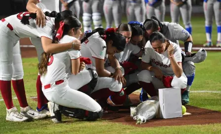 ¡De Luto! Charros y Diablos Rojos rinden homenaje a esposa e hijo fallecidos del mánager “Chino” Corvera