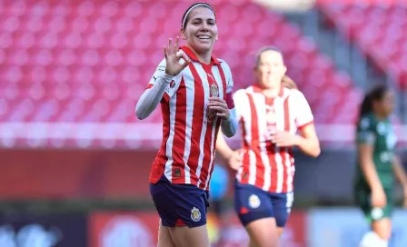 ¡Goleada histórica! Licha Cervantes marcó seis goles en la victoria 10-2 de Chivas Femenil