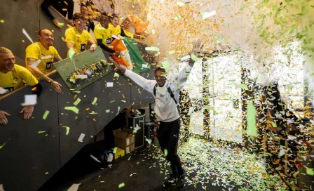 Borussia Dortmund celebra el regreso de Sébastien Haller tras ganar la Copa de África