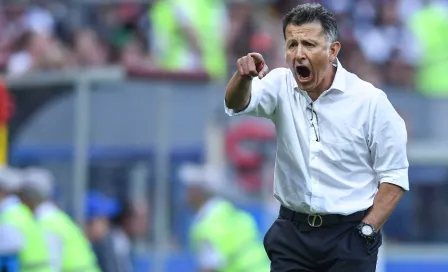 ¡Sin miedo a la polémica! Juan Carlos Osorio provoca afición de Coritiba lanzándoles besos