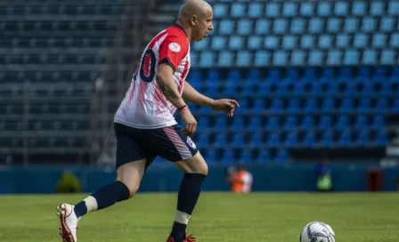 'Bofo' Bautista se luce con gol espectacular en su regreso a las canchas en Peoples League 