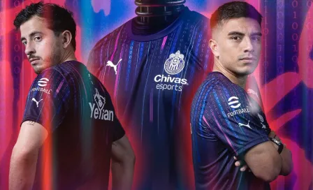 Chivas presentó su jersey de eSports y genera molestia en la afición