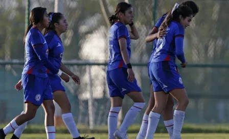 Sancionan a Cruz Azul femenil Sub 19 por gritos homofóbicos que violaron el Código de Ética