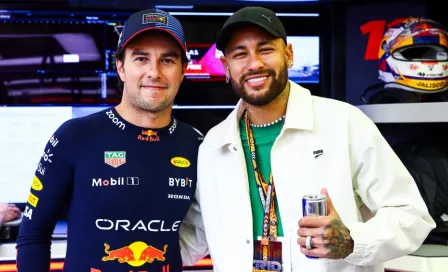 Neymar, presente en Gran Premio de Bahréin de F1; visita a Checo Pérez y Red Bull 