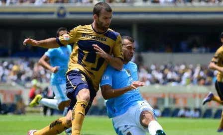 Emanuel 'Tito' Villa reveló que Mario Carrillo lo acusó de jugar en "contra de Pumas"