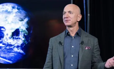 Jeff Bezos recupera el título del hombre más rico del mundo y destrona a Elon Musk