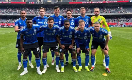 ¿Culpa del viento? Portero de CF Montréal concedió absurdo gol en derrota ante Chicago Fire