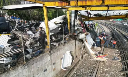 Quitarán puente peatonal de Circuito Interior CDMX tras choque de tráiler