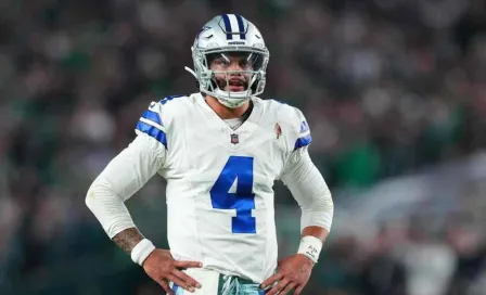 "Jerry Jones no va a renovar a Dak Prescott", expertos de RÉCORD analizan futuro del QB