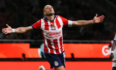 ¡De la mano del pastor! Chivas golea a Puebla y se mete a zona de Liguilla directa