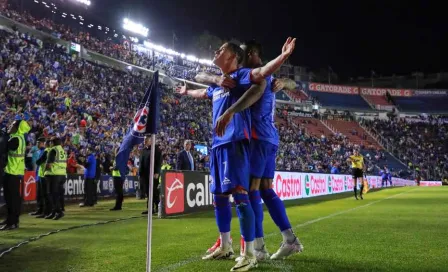 Con doblete de Antuna, Cruz Azul vence a Rayados y se mete dentro de los primeros lugares