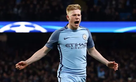 De Bruyne se quedó en la banca de Manchester City tras vomitar en el vestuario