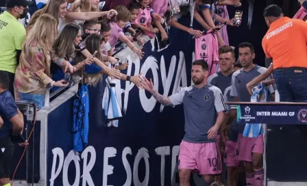 Katty Martínez consiguió el saludo de Messi en el Rayados vs Inter Miami