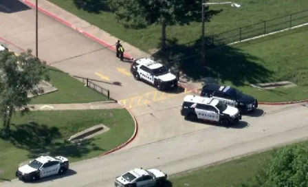 ¡Tiroteo en una escuela secundaria de Texas dejó a un estudiante herido!