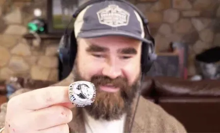 Jason Kelce revela haber perdido su anillo de campeón de Super Bowl