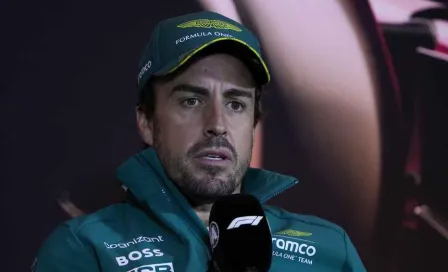 ¡Para atrás! Fernando Alonso es penalizado 10 segundo en la carrera Sprint