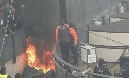 Final de la Copa de Países Bajos es suspendida por incendio en Estadio del Feyenoord