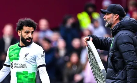 Salah 'explota' y encara a Klopp; Darwin intervine y evita una pelea mayor 