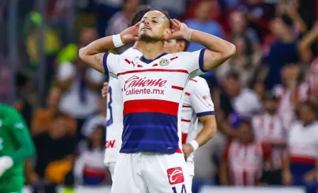 'Chicharito' Hernández le festejó la victoria a la afición de Atlas y encendió el Clásico Tapatío