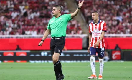 Comisión de Arbitraje revela audios del VAR y explica decisión para anular el gol de Pavel Pérez 