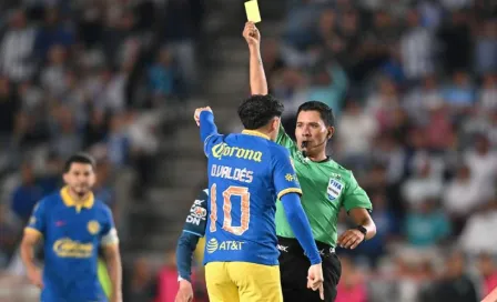 Expertos de RÉCORD aseguran que Diego Valdés debió ser expulsado en el Pachuca vs América