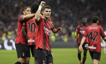 Milan aplastó a Cagliari y aseguró el segundo lugar en la Serie A