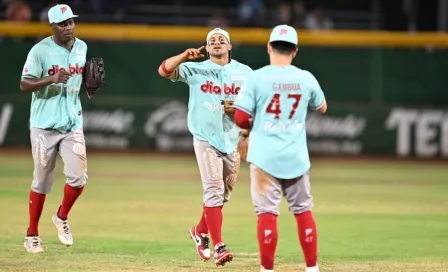 ¡Imparables! Diablos Rojos llega a ocho victorias seguidas y asegura serie ante Leones de Yucatán