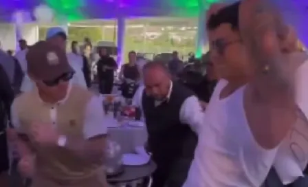 Canelo Álvarez conecta gancho al hígado a influencer que se lo pidió para 'cumplir su sueño'