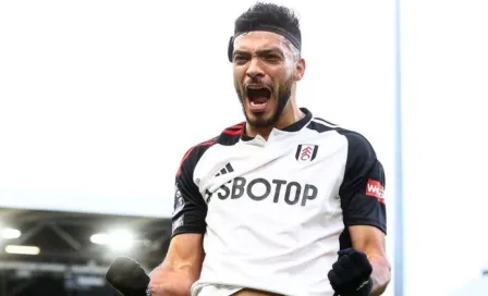 Raúl Jiménez firma doblete con el Fulham en el último juego de la temporada de la Premier League