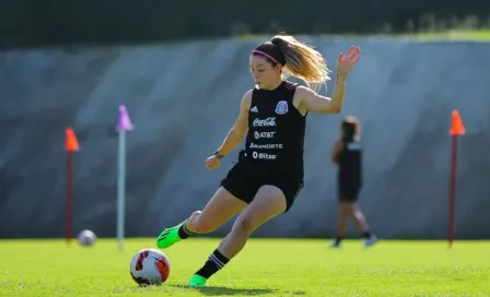 Kenti Robles, Katty Martínez y Blanca Félix regresan a convocatoria de la Selección Mexicana