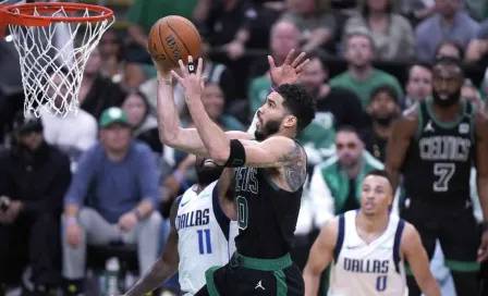 ¡Cerca del título! Celtics vencen a los Mavs 105-98 y toman ventaja de 2-0 en las Finales