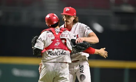 Diablos Rojos aplastan 10-2 a los Piratas de Campeche y empatan la serie