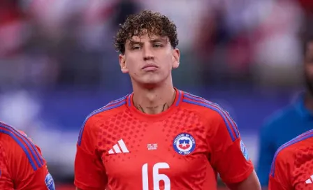 ¡No lo quieren! Aficionados chilenos 'revientan' a Igor Lichnovsky en su debut en Copa América