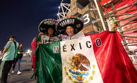 ¡Esta de vuelta! Caramelo es visto en el NRG Stadium apoyando a la Selección Mexicana