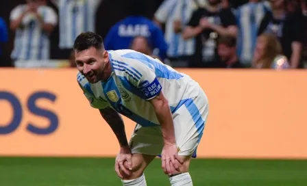 Aficionado de Santos 'explota' contra Messi en Copa América: 'Es una basura, lo peor del futbol'