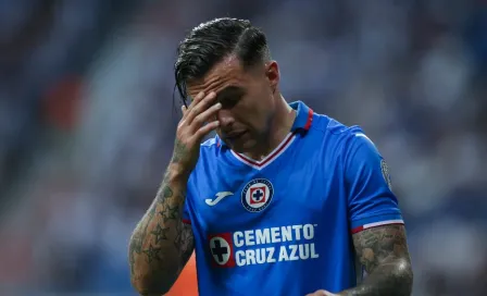 Cruz Azul rescinde contrato de Christian Tabó