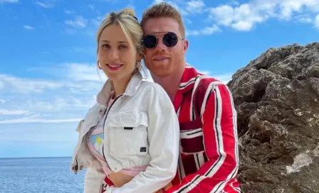 'Canelo' Álvarez celebró el cumpleaños de su esposa con romántico mensaje