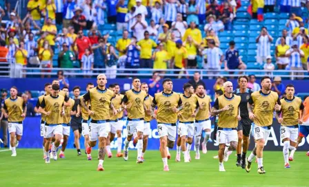 Argentina tuvo que dejar su calentamiento y regresar al vestidor por demora en la Final