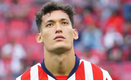 ¡Sensible baja! Chiquete Orozco apunta a perderse la Leagues Cup y los clásicos de Chivas 