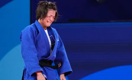 ¡Lo triste! Judoca japonesa rompe en llanto inconsolable tras ser eliminada de París 2024