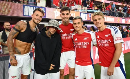 ¿Es gunner? Justin Bieber se reúne con jugadores del Arsenal en su pretemporada en Estados Unidos 