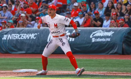 Diablos Rojos, de la mano de Erick Leal, se llevan el primer juego de la Serie ante los Pericos