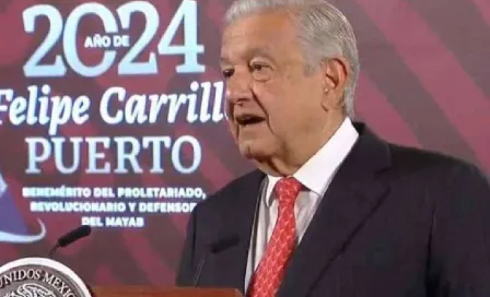 López Obrador no considera significativa la caída del peso ante el dólar