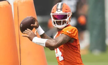 Deshaun Watson seguirá sin actividad con los Browns en la pretemporada 